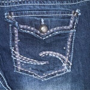 Maurice’s Women’s 11/12 Long Dark Flare Low-Rise Faded Blue Denim Jeans